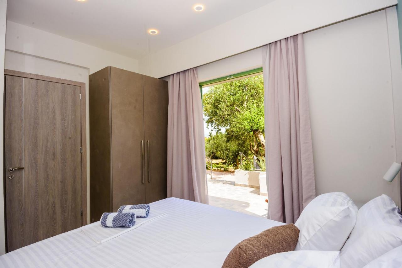 Tzogias Apartments Pan Ласи Екстериор снимка