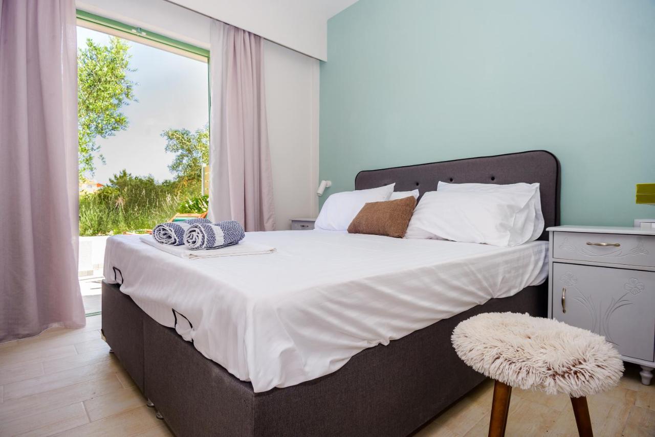 Tzogias Apartments Pan Ласи Екстериор снимка