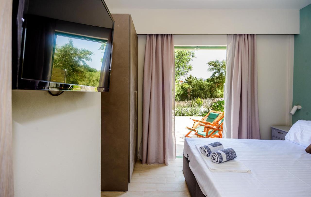Tzogias Apartments Pan Ласи Екстериор снимка