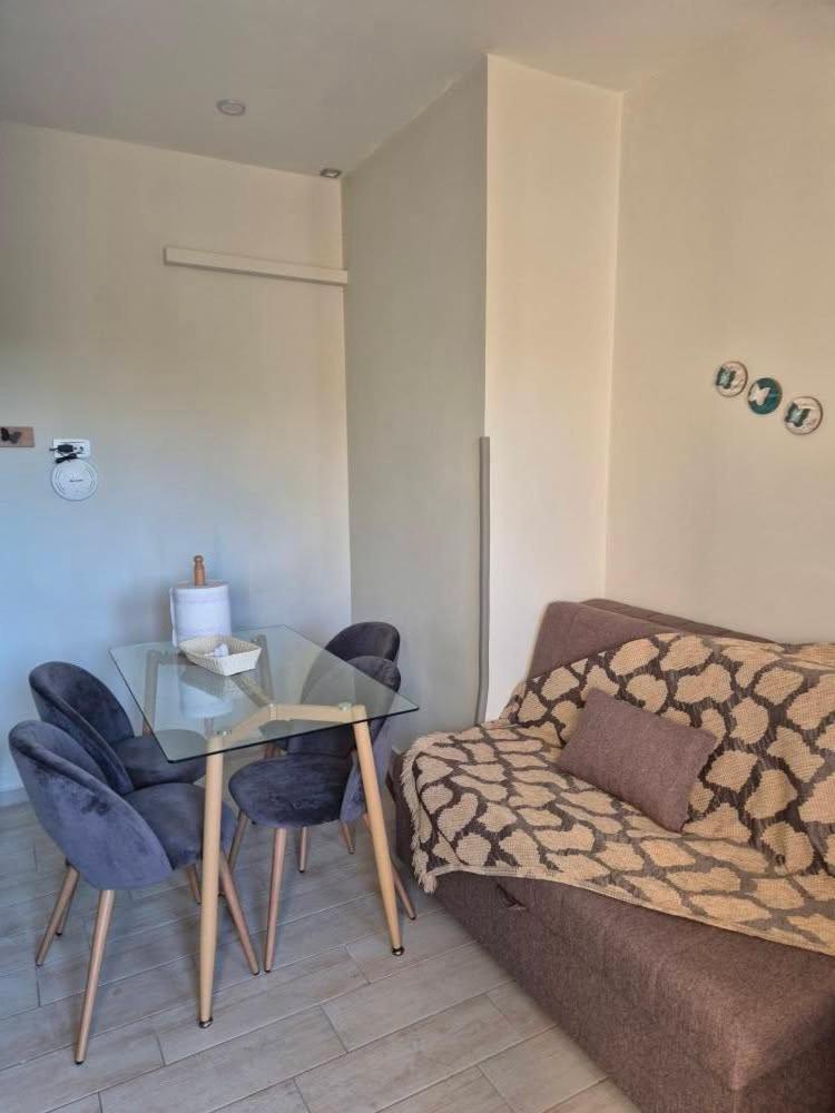 Tzogias Apartments Pan Ласи Екстериор снимка